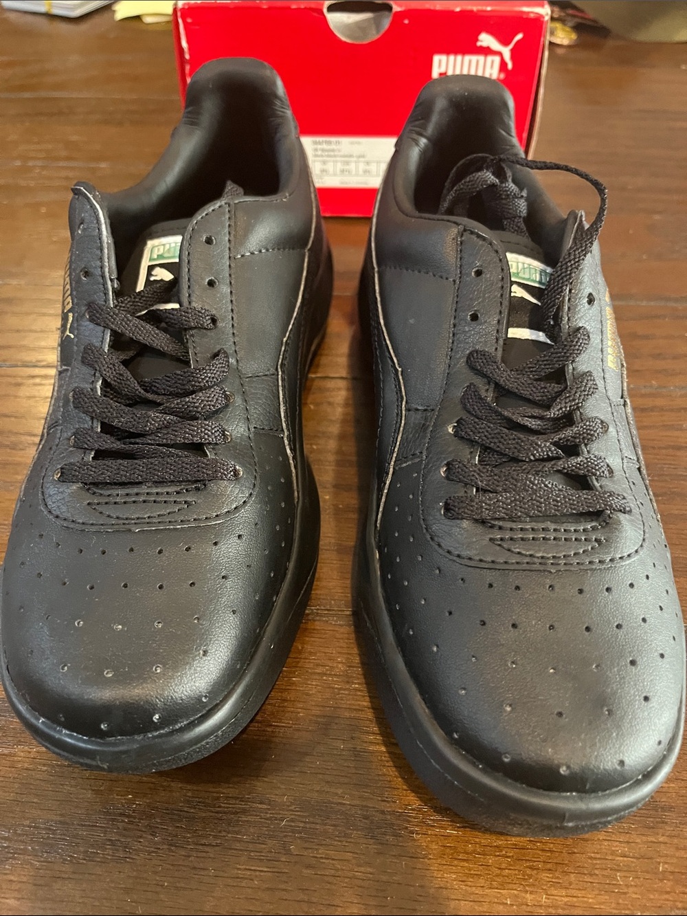 Puma Men’s Black Low-Top Leather Sneakers